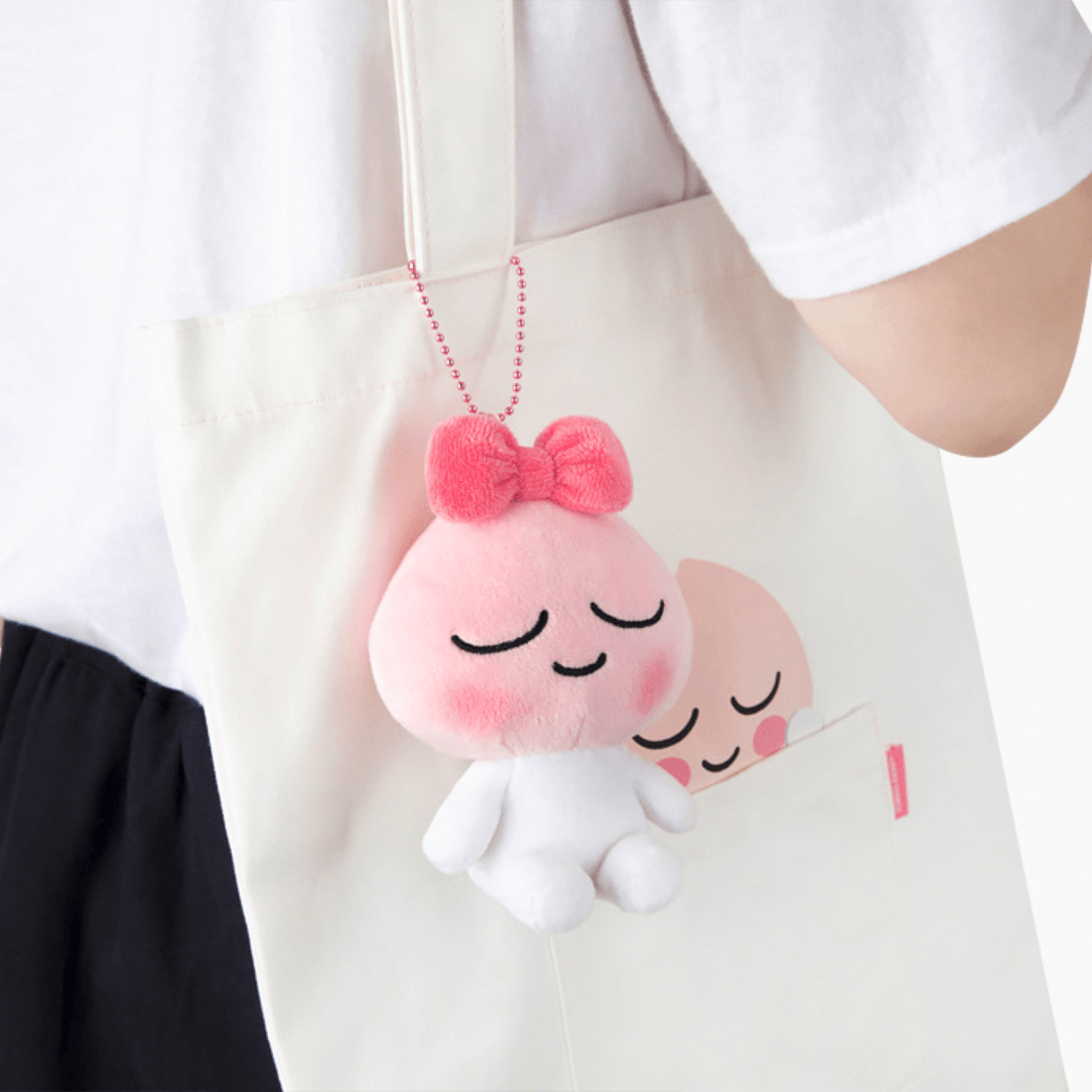 yiqohauy 3Pcs Keychain Cute Fluffy Plush Mini Doll Keychain for Women Bags Key  Ring Gift Decoration Accessories Hanging Gift, Black at Amazon Women's  Clothing store